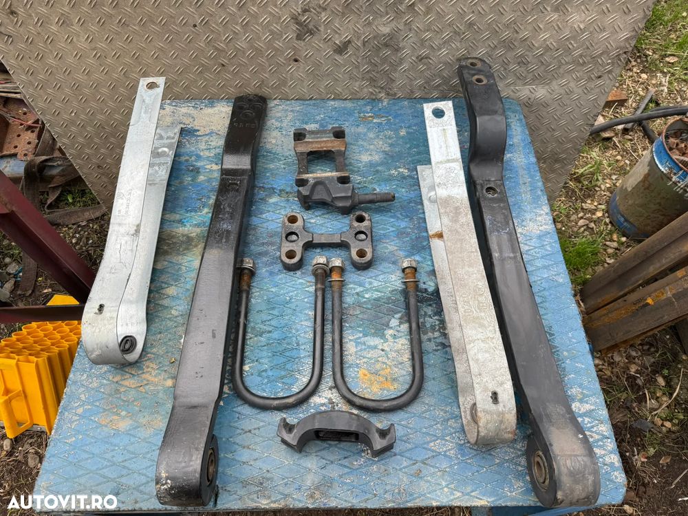 Arcuri si sitem prindere arcuri BPW ORIGINAL : calusi , bride , suporti , lacate franare , semiluna NOU - 6