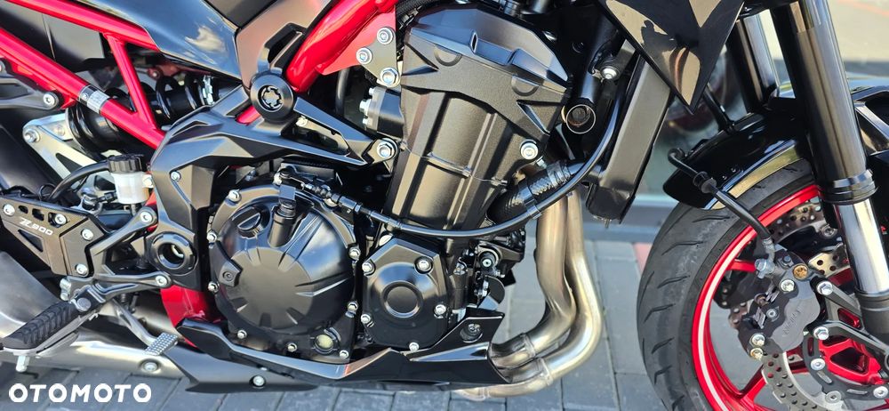 Kawasaki Z 900 - 10