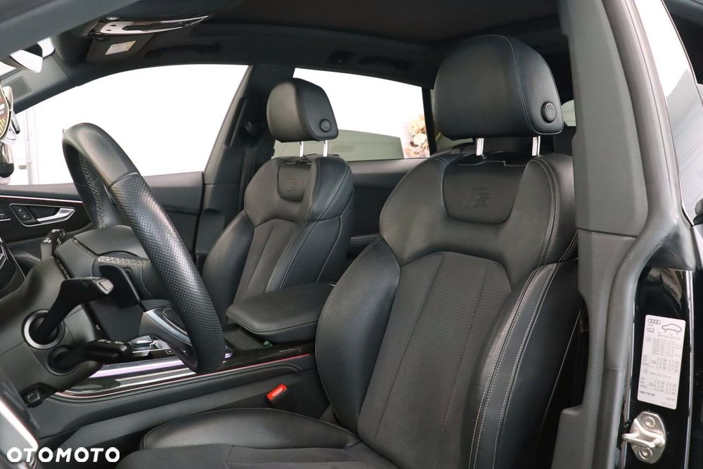 Audi Q8 - 22