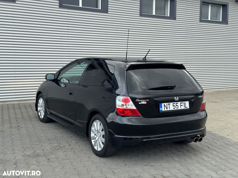 Honda Civic 1.6i 3 Door ES - 5