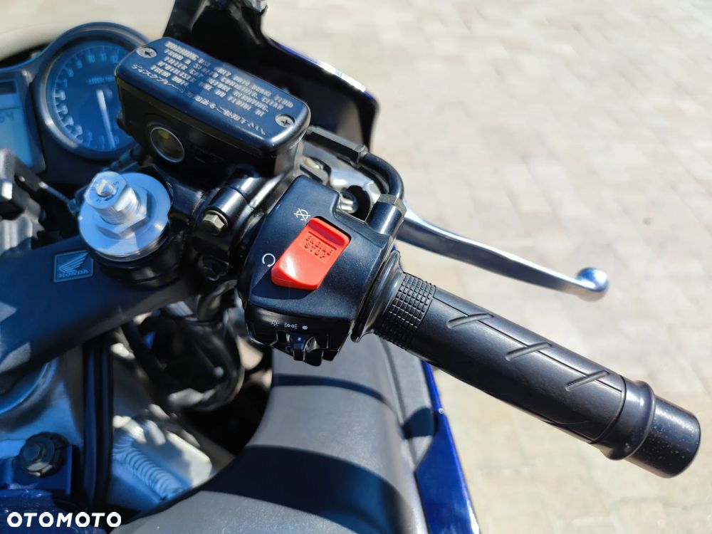 Honda CBR - 10