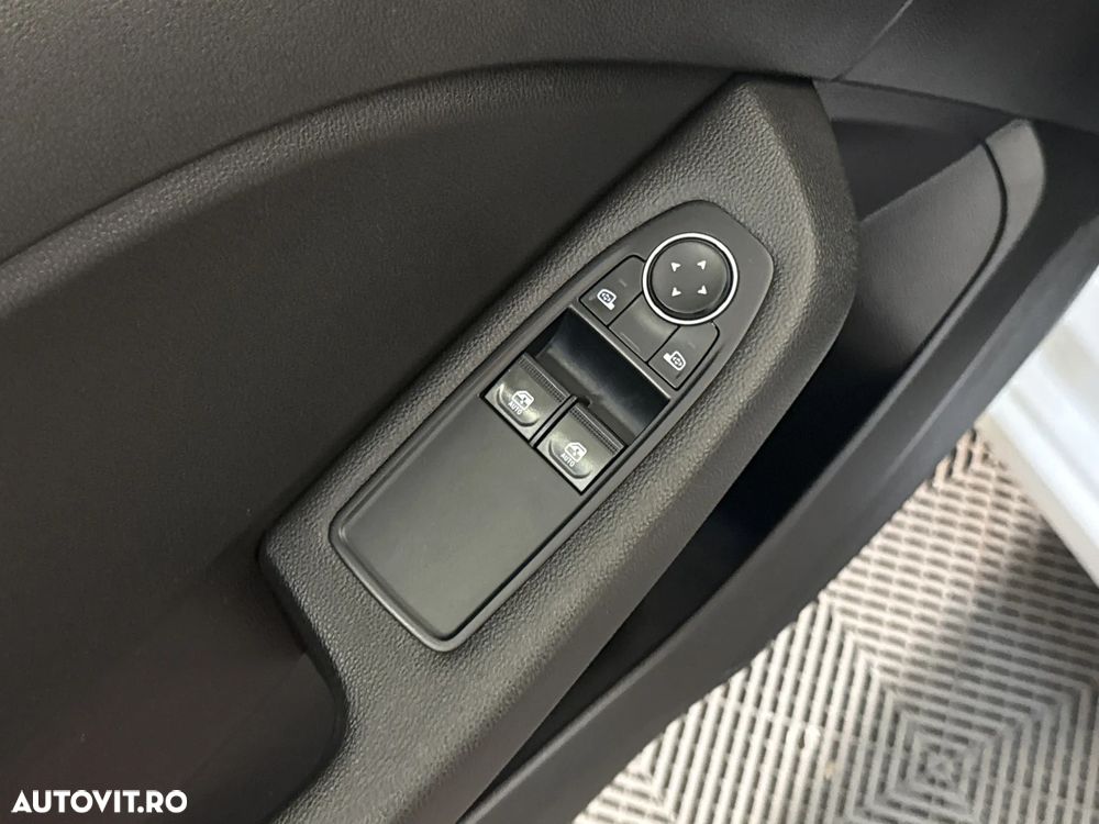 Renault Clio - 14