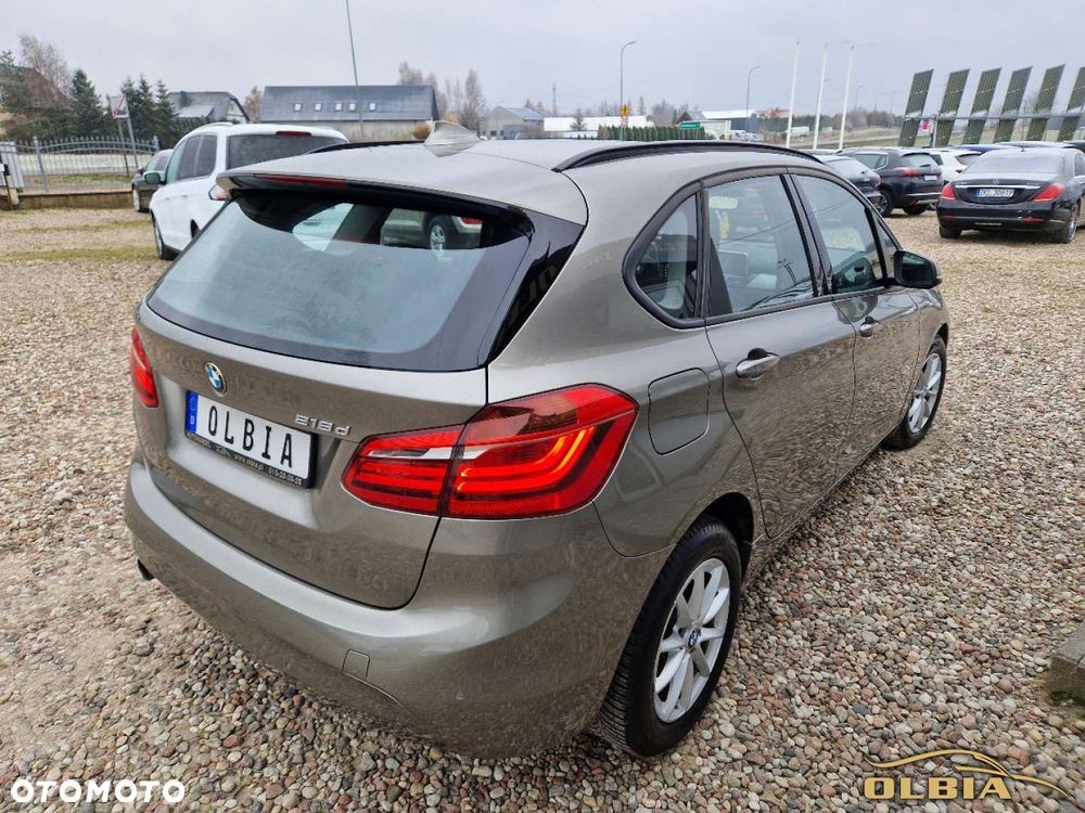 BMW Seria 2 218d Sport Line - 10