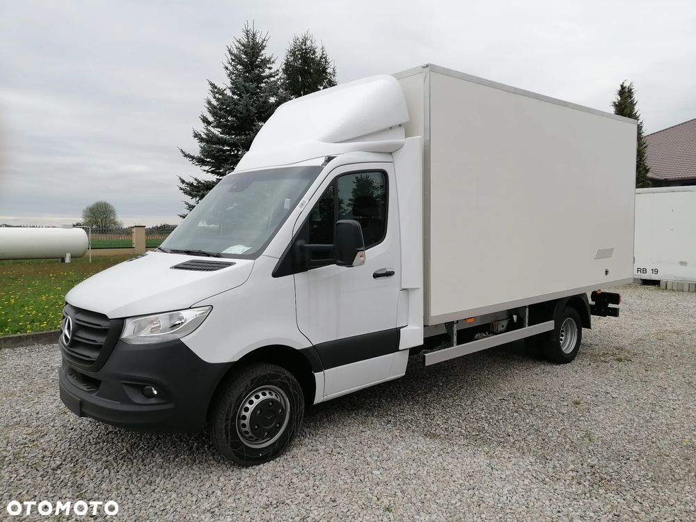 Mercedes-Benz Sprinter - 6