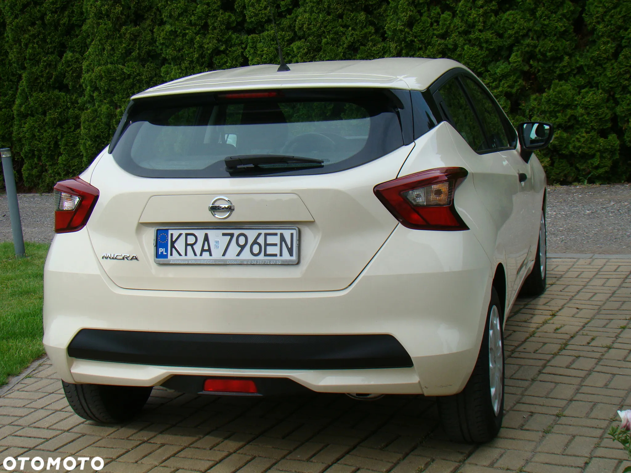 Nissan Micra 1.0 Acenta - 8