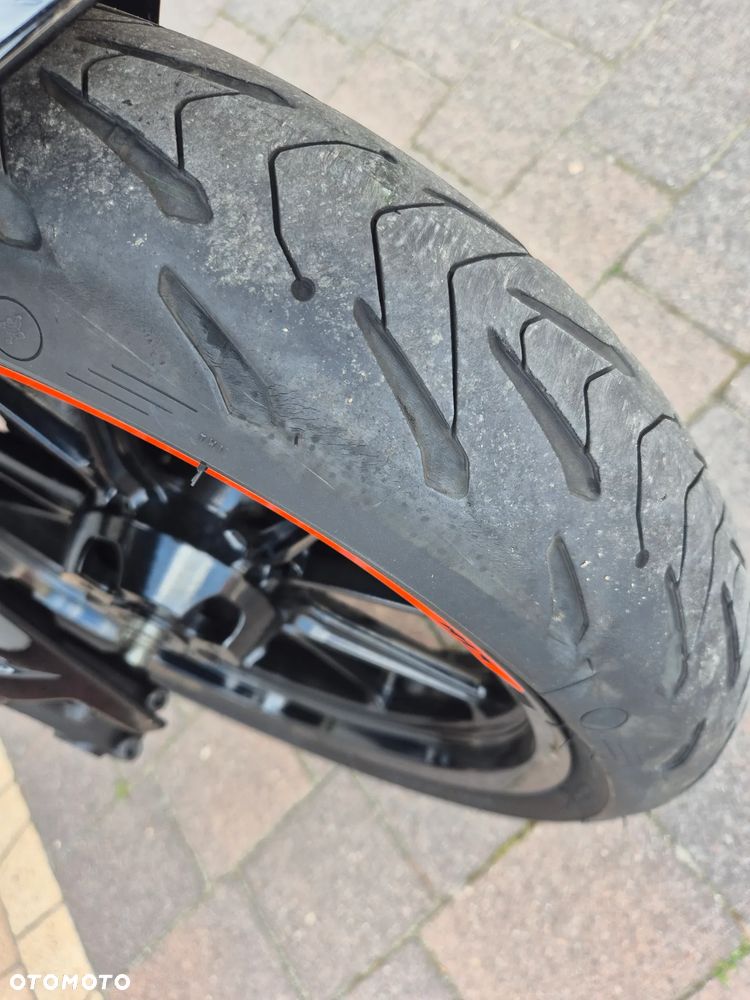 KTM Duke 125 - 17