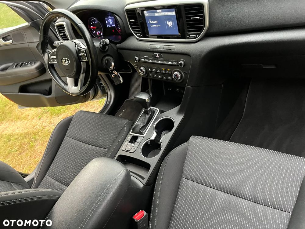 Kia Sportage 1.6 CRDI AWD Eco-Dynamics+ (48V M-H) DCT GT LINE - 9