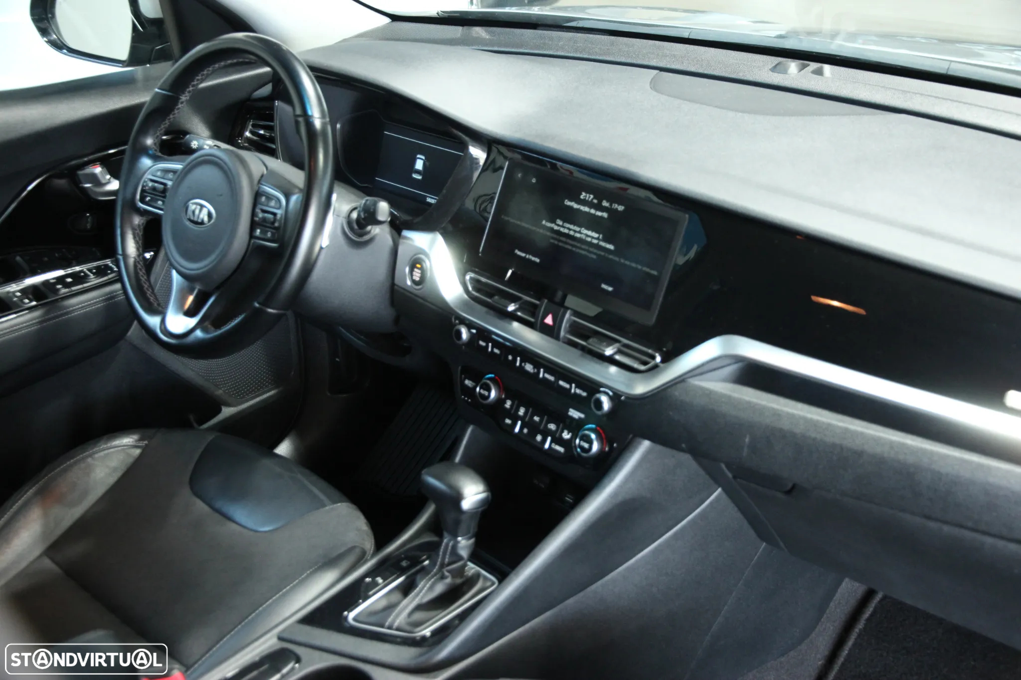 Kia Niro 1.6 GDi HEV Tech - 9