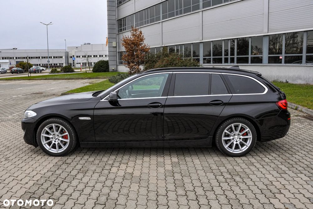 BMW Seria 5 520d Touring - 2
