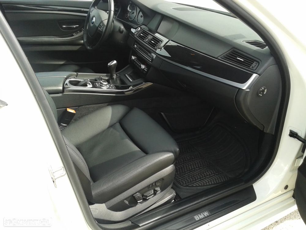BMW 520 d 130g - 16