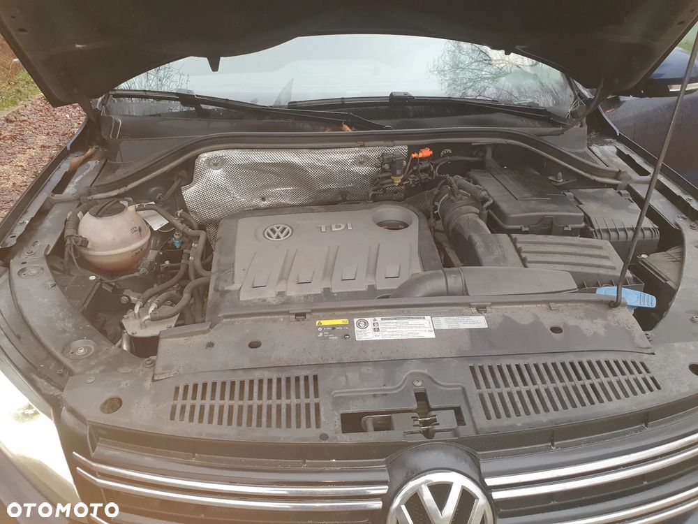 Volkswagen Tiguan 2.0 TDI DPF 4Motion BlueMotion Technology DSG Lounge Sport & Style - 18