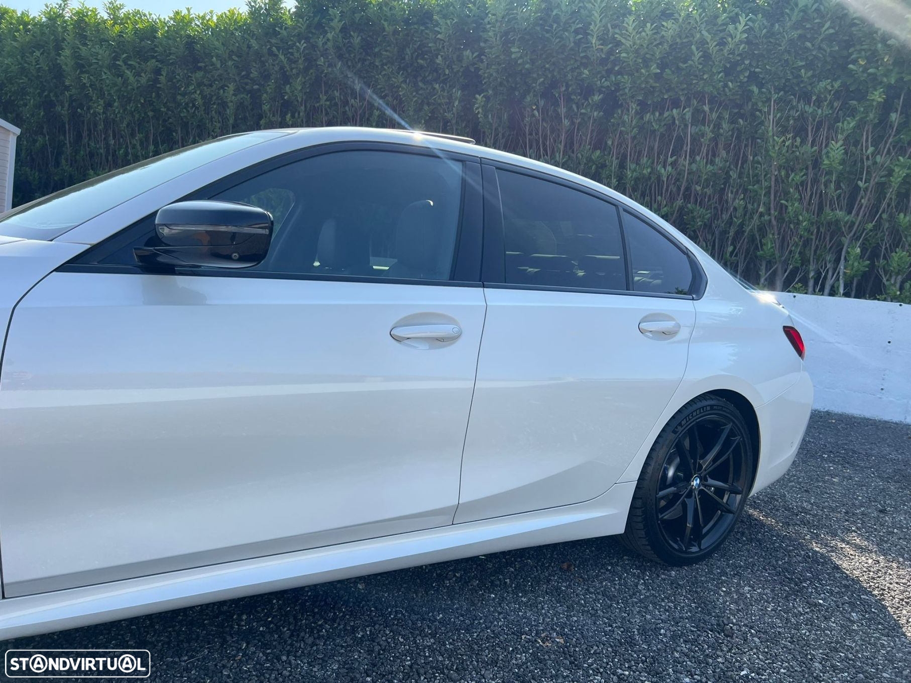BMW 330 - 25