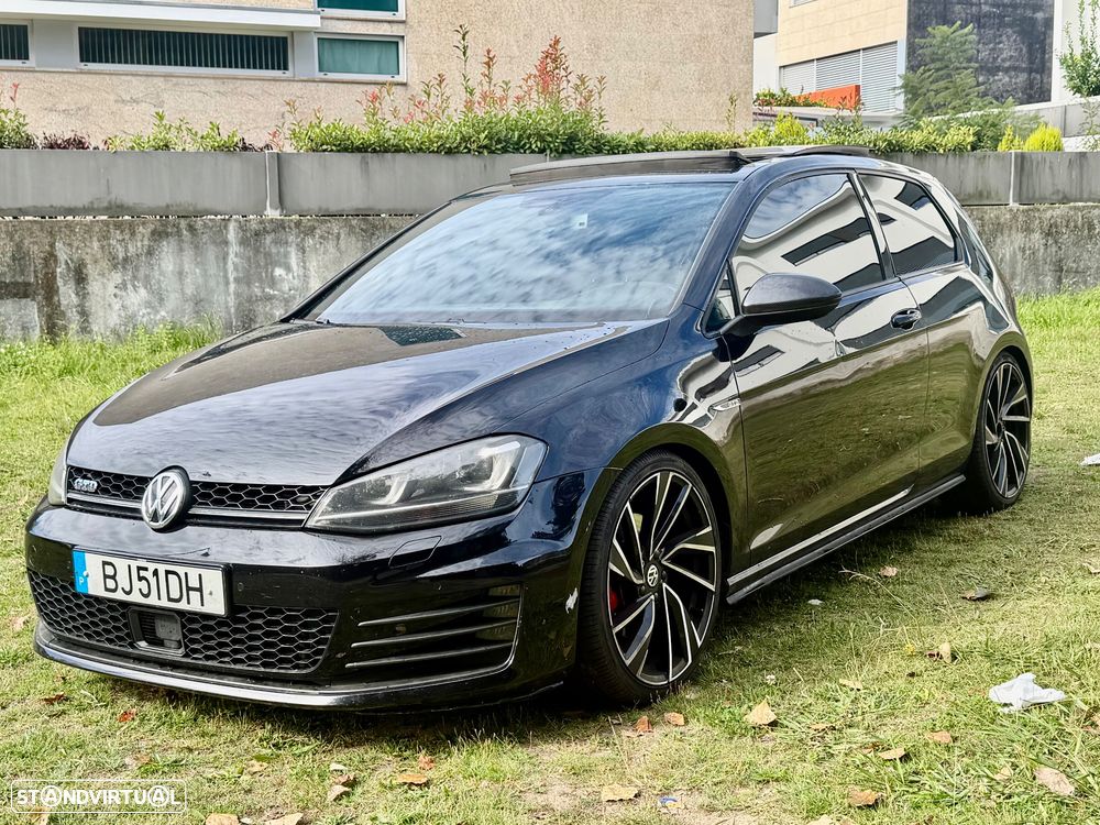 VW Golf 2.0 TDI GTD DSG - 2