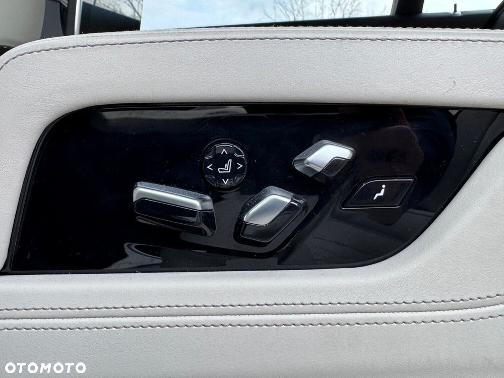 BMW Seria 7 - 25