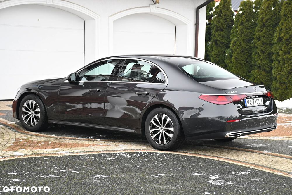 Mercedes-Benz Klasa E 200 Avantgarde - 15