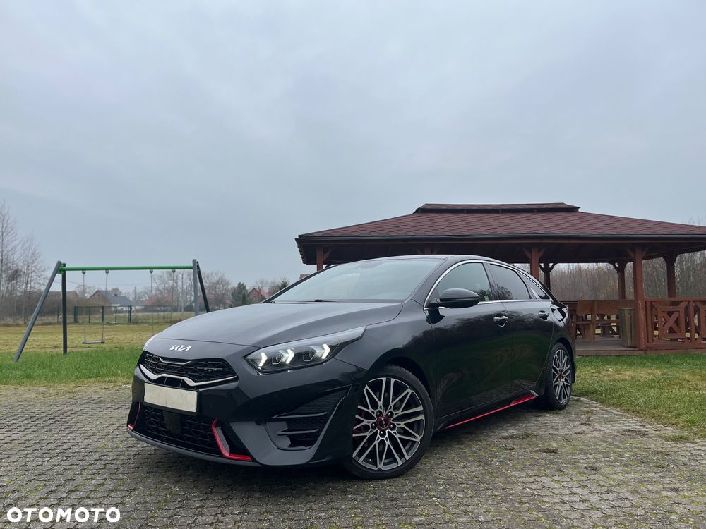 Kia ProCeed - 2