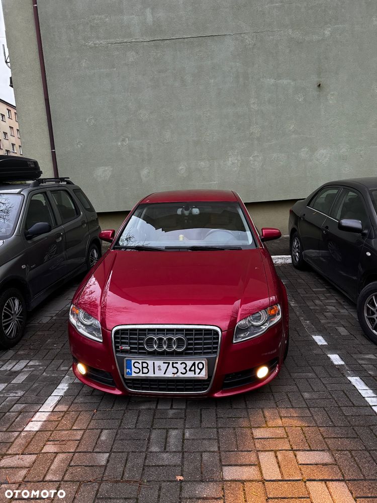 Audi A4 - 4
