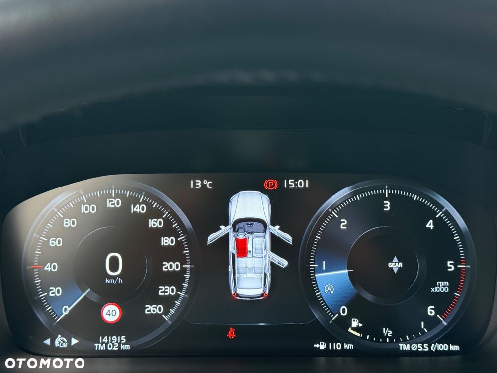 Volvo V60 D3 Drive-E Momentum - 30