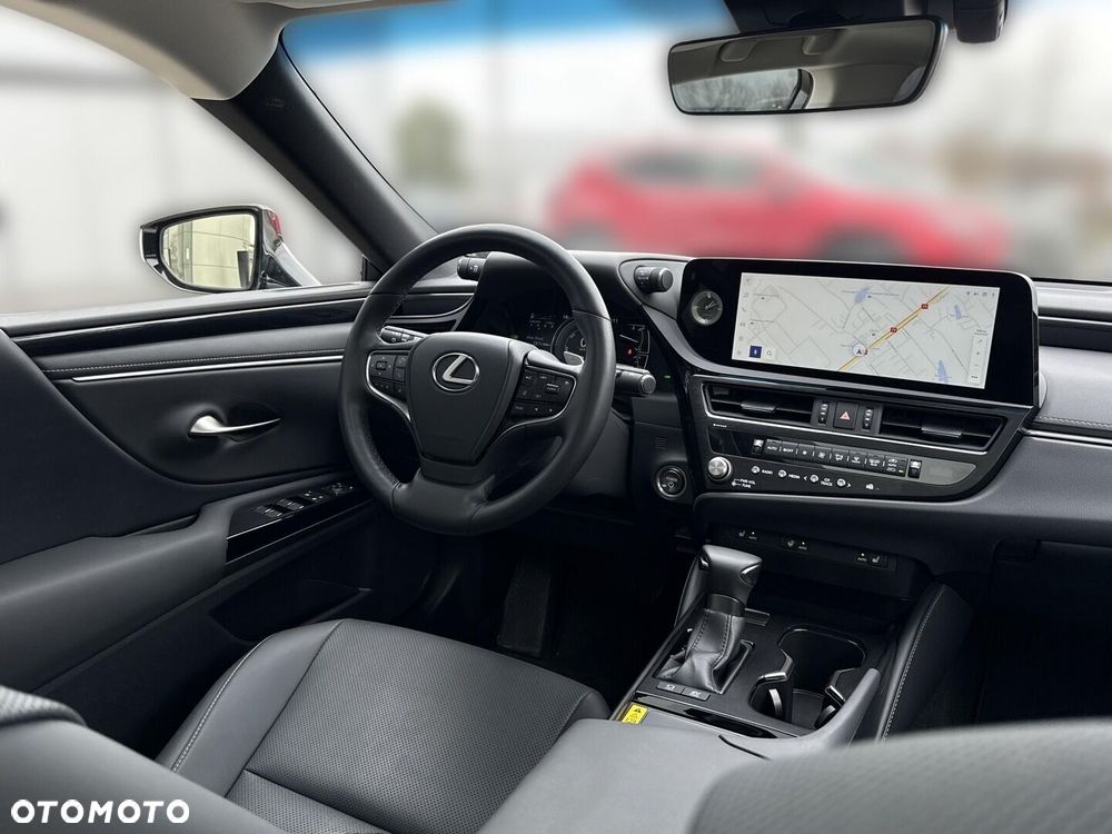 Lexus ES 300h Business Edition - 19