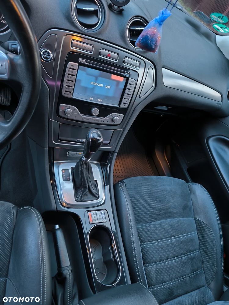 Ford Mondeo - 20