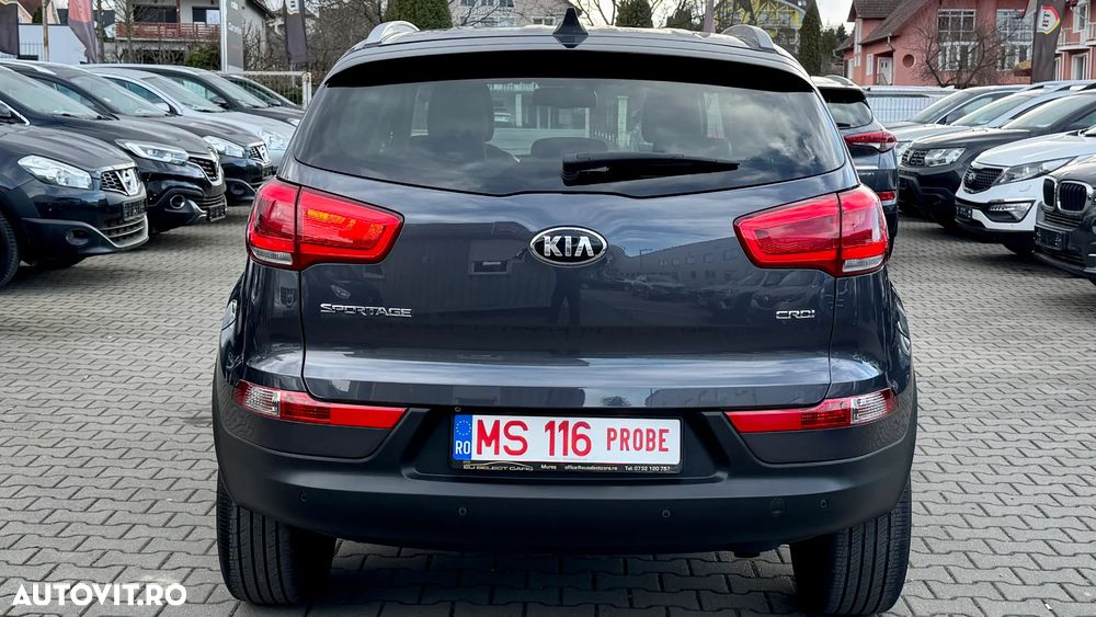 Kia Sportage 2.0 CRDI 2WD Spirit - 21
