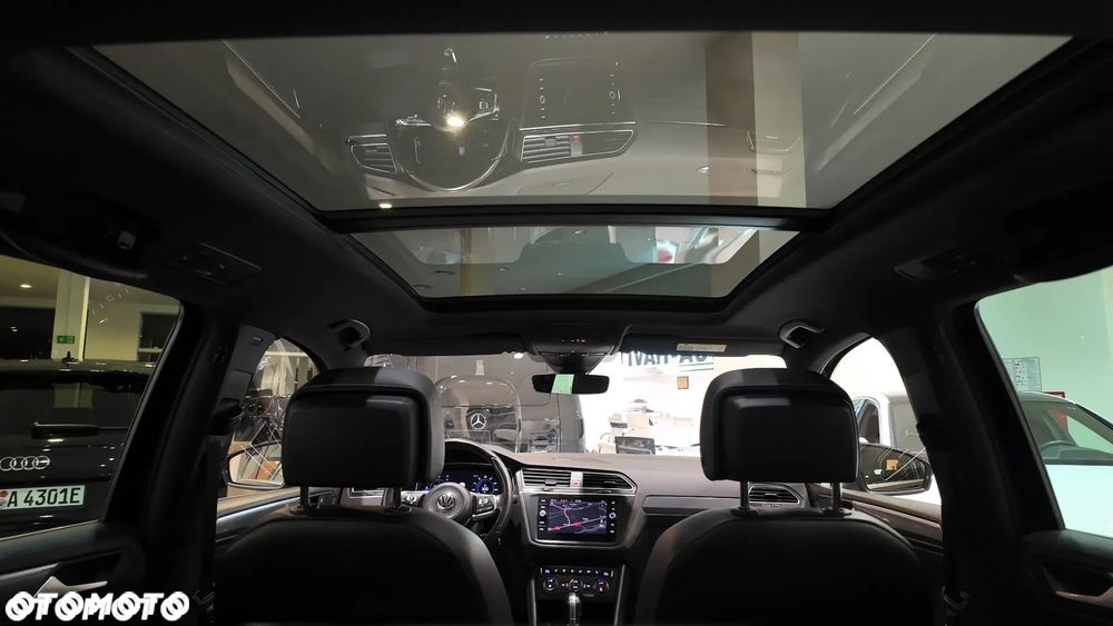 Volkswagen Tiguan 2.0 TDI SCR DSG R-Line - 39
