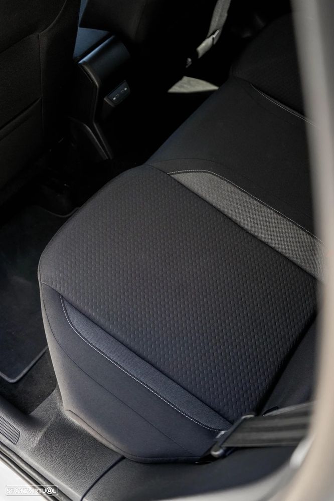 VW Taigo 1.0 TSI Urban Style - 14