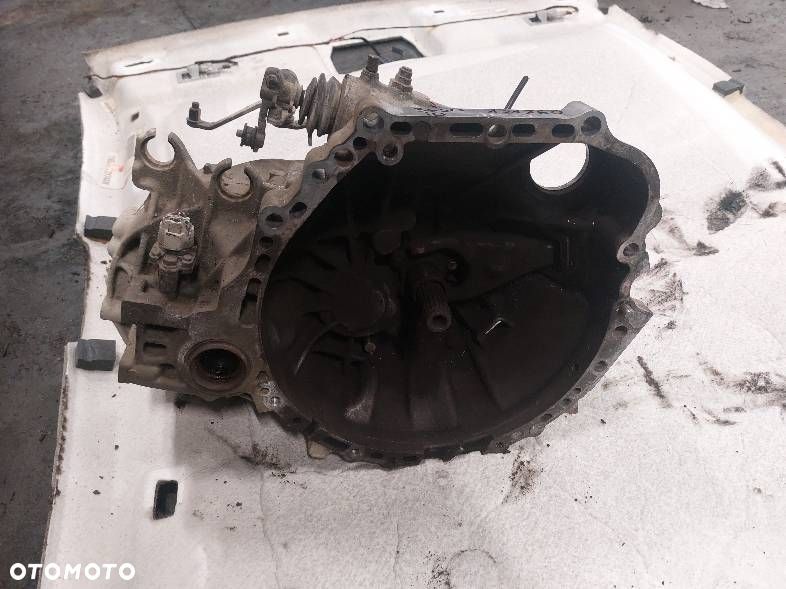 SKRZYNIA BIEGÓW AVENSIS T22 LIFT 2.0 16V 1AZ-FSE - 3