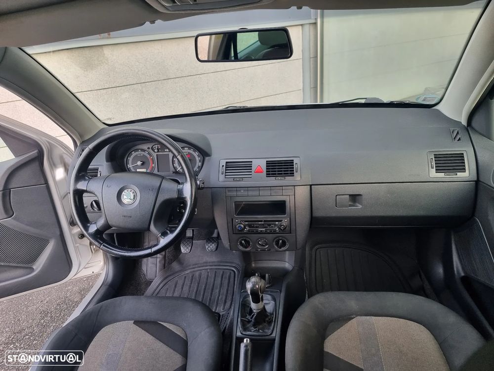 Skoda Fabia Break 1.2 Active - 16