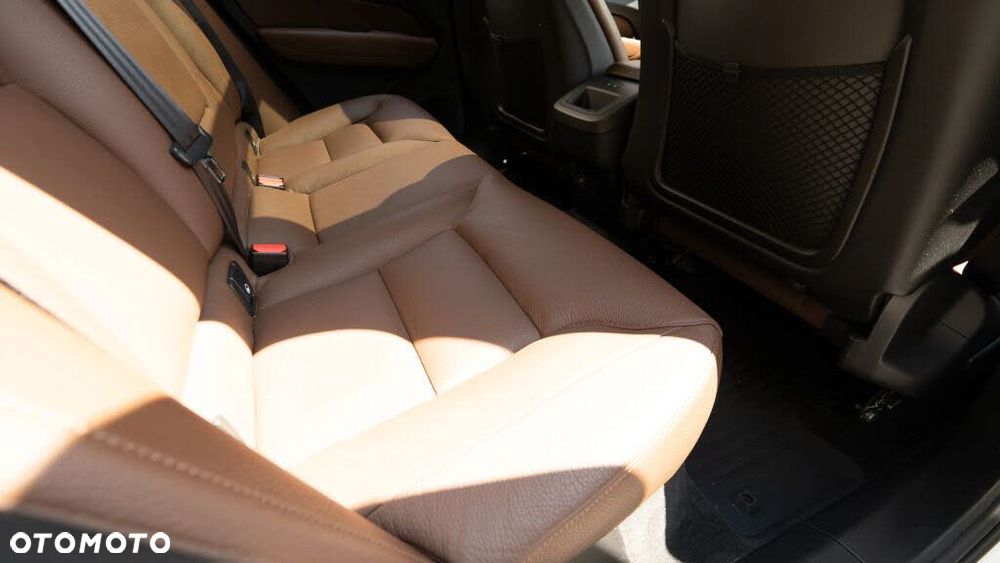 Volvo XC 60 T5 AWD Geartronic Momentum - 10