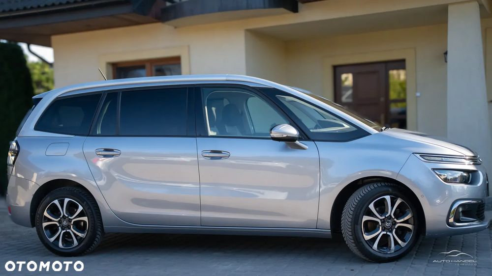 Citroën C4 SpaceTourer 1.2 PureTech Shine S&S - 9