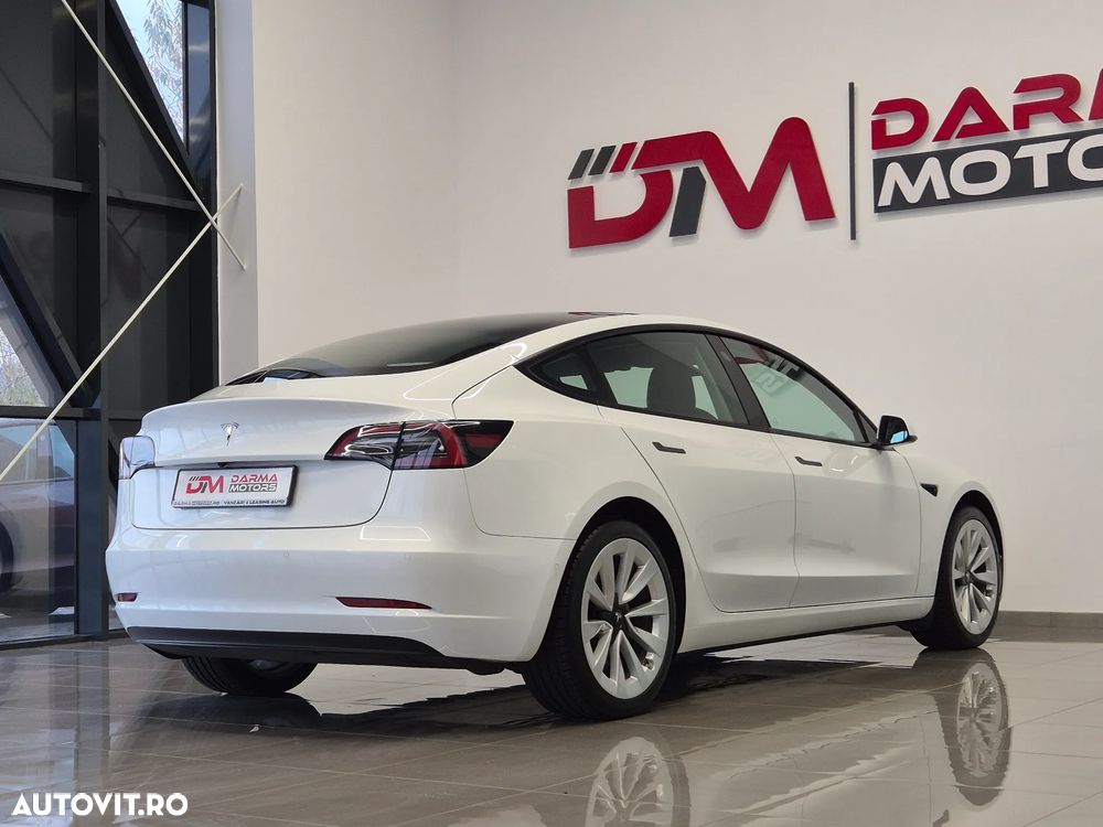 Tesla Model 3 Standard Reichweite Plus Hinterradantrieb - 5