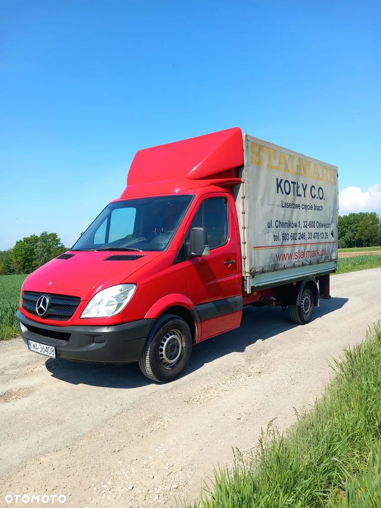 Mercedes-Benz Sprinter - 2