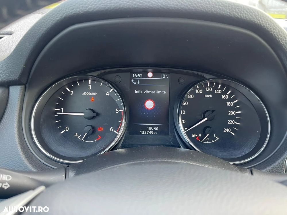 Nissan Qashqai 1.5 DCI Start/Stop Tekna - 27