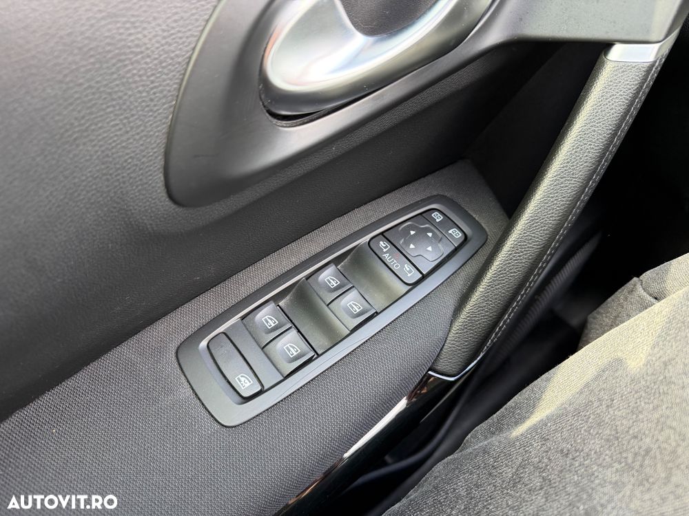 Renault Kadjar BLUE dCi 115 EDC BUSINESS EDITION - 23