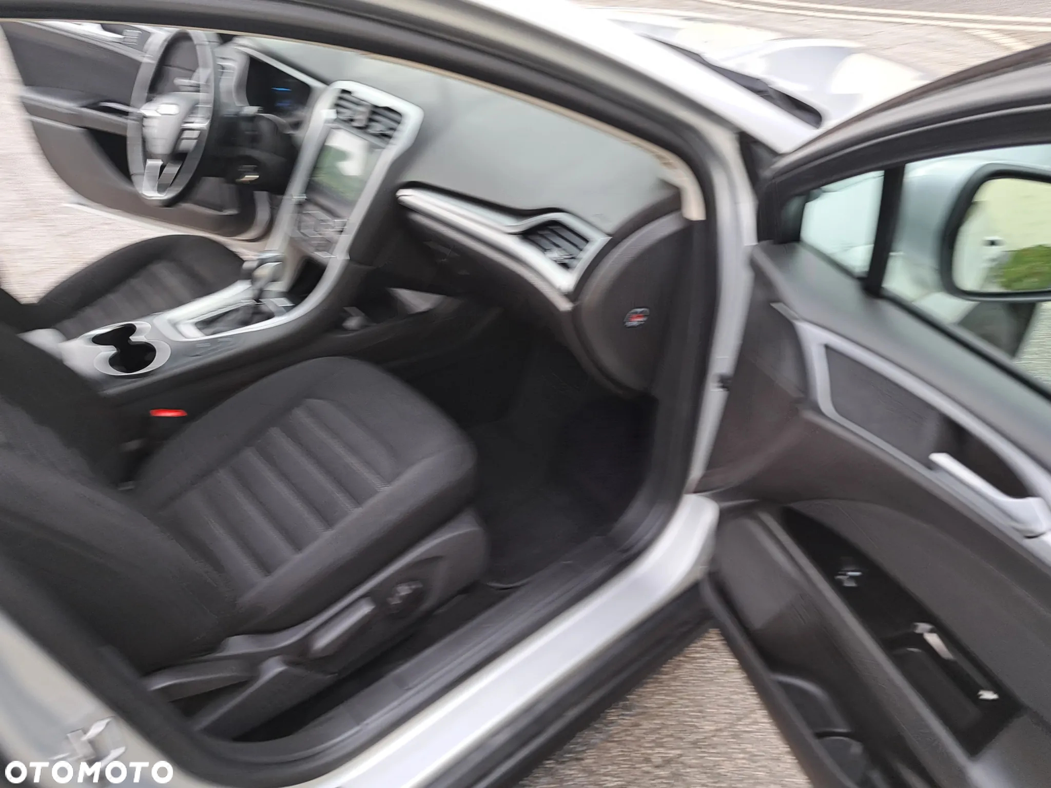 Ford Mondeo 2.0 EcoBlue Trend - 19