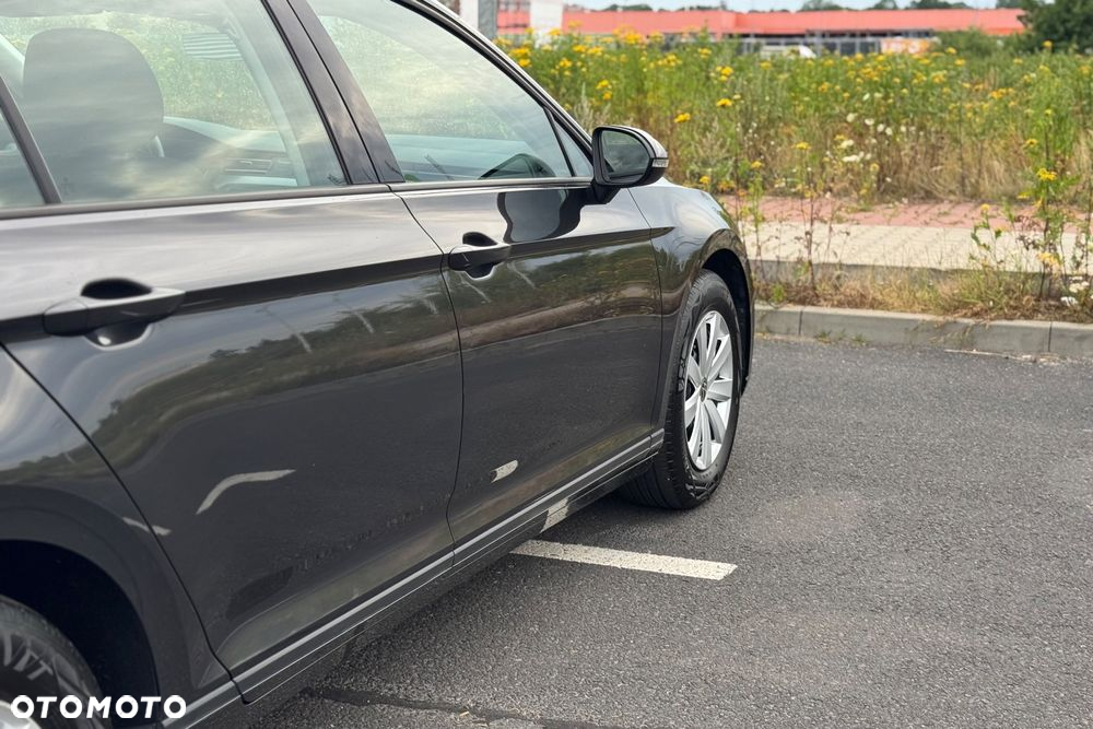Volkswagen Passat 1.5 TSI EVO Essence - 21