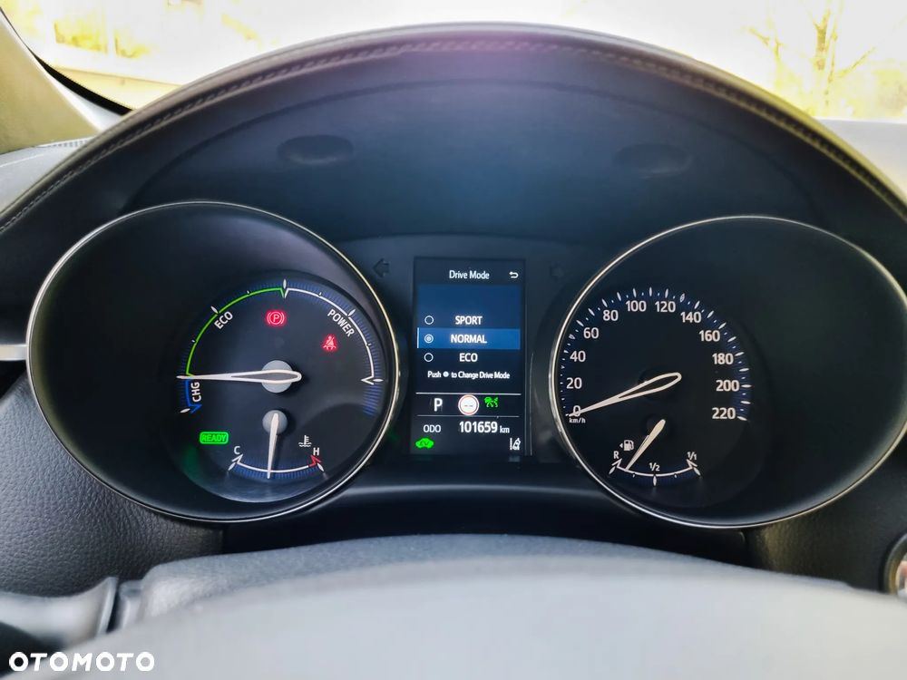 Toyota C-HR - 28