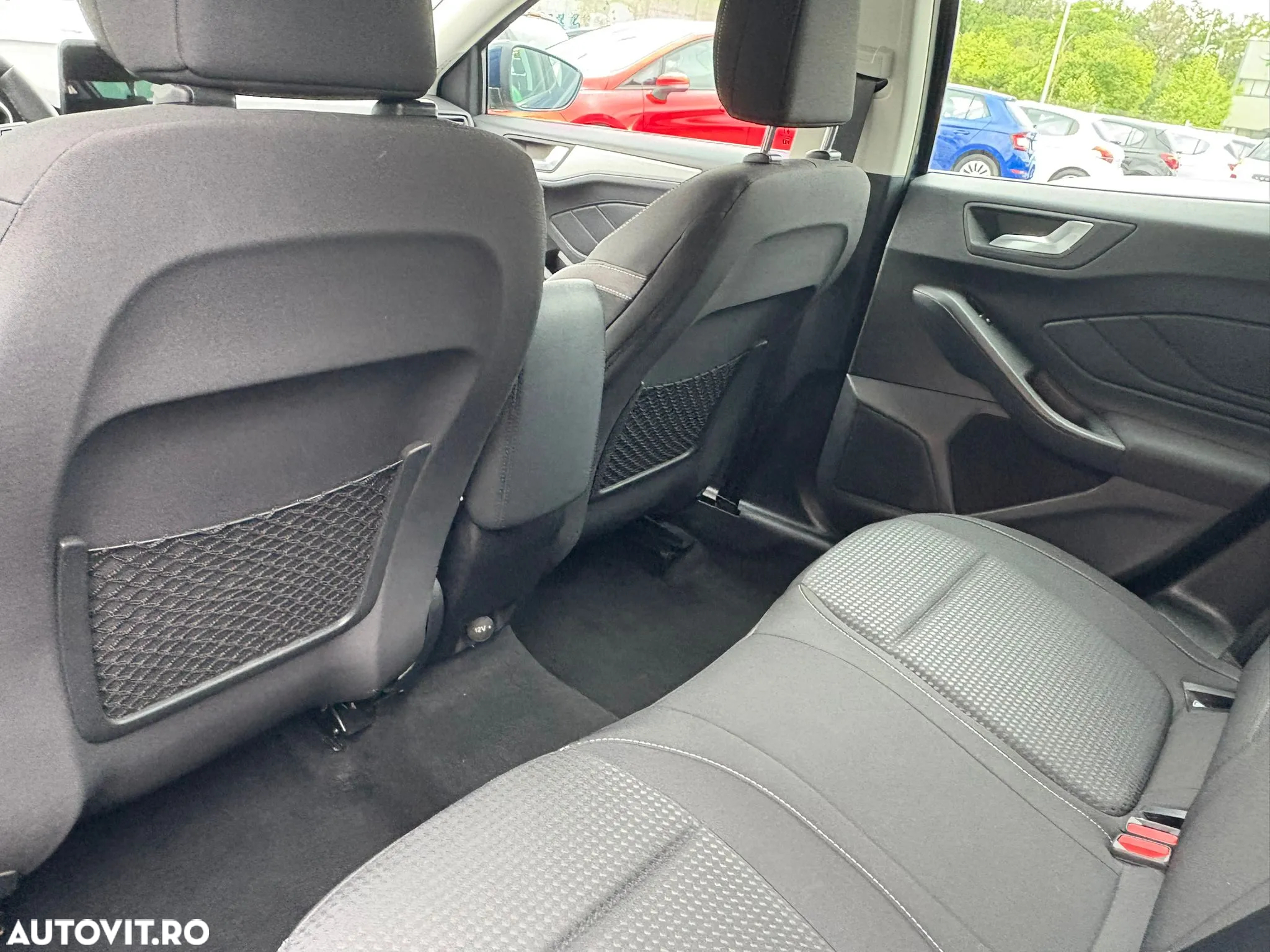 Ford Focus 1.5 EcoBlue Active Business - 10