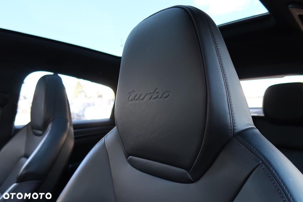 Porsche Cayenne Coupe Turbo - 19