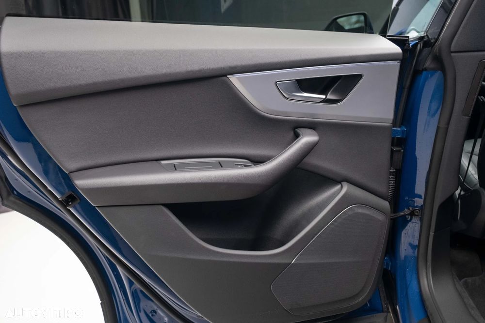 Audi Q8 55 TFSI quattro Tiptronic MHEV - 17