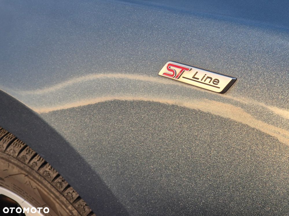 Ford Focus 2.0 EcoBlue ST-Line - 11