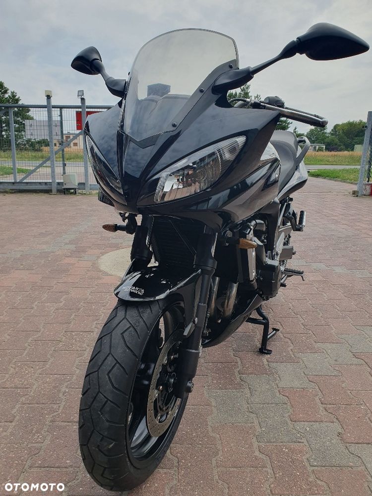 Yamaha FZ6 - 3