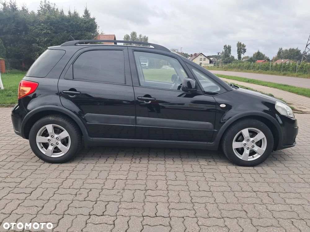 Suzuki Sx4 2010 photo 2