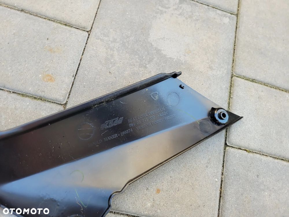 Owiewka, osłona, bok, boczek, zadupek, ogon, KTM Duke 125 - 10