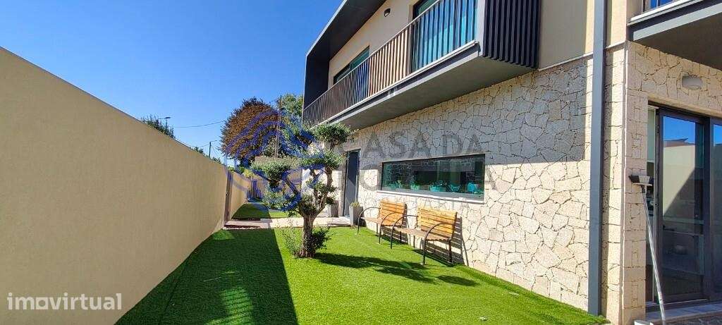 Moradia T4, localizada em Vilar do Pinheiro - Vila do Conde - Grande imagem: 2/36