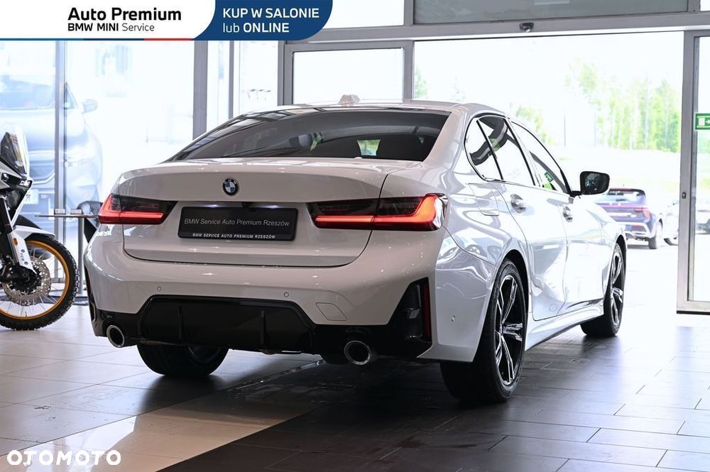 BMW Seria 3 320d xDrive mHEV - 22