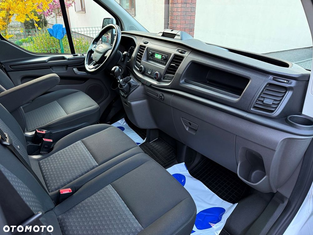 Ford Transit Custom - 25