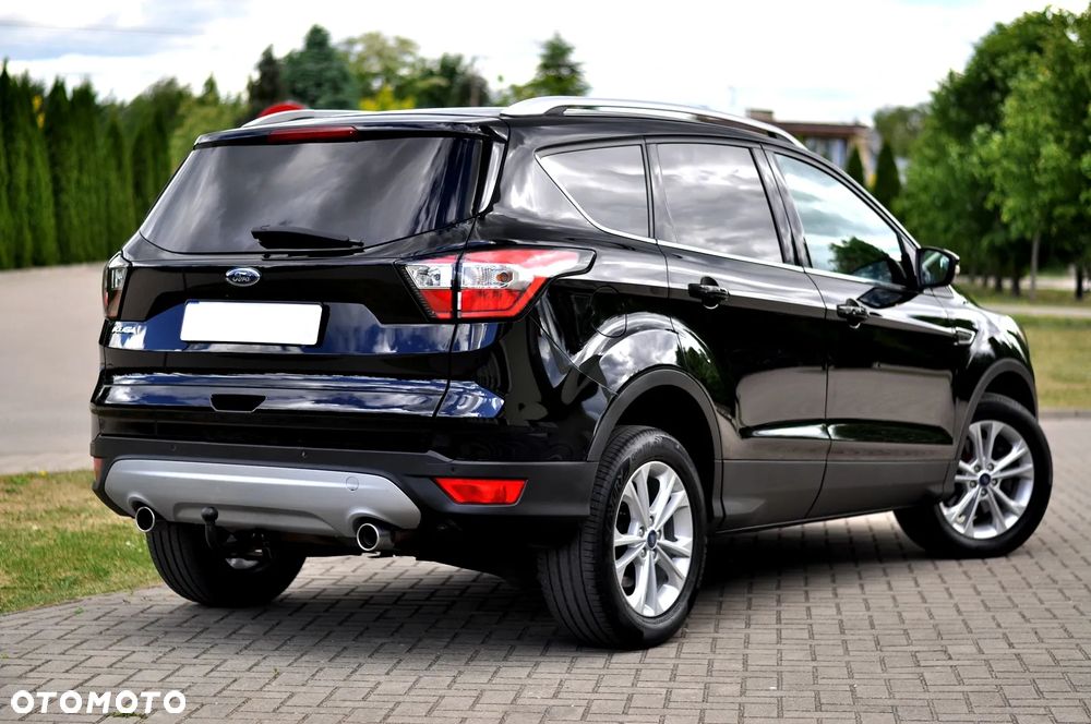 Ford Kuga 2.0 TDCi FWD Titanium - 11
