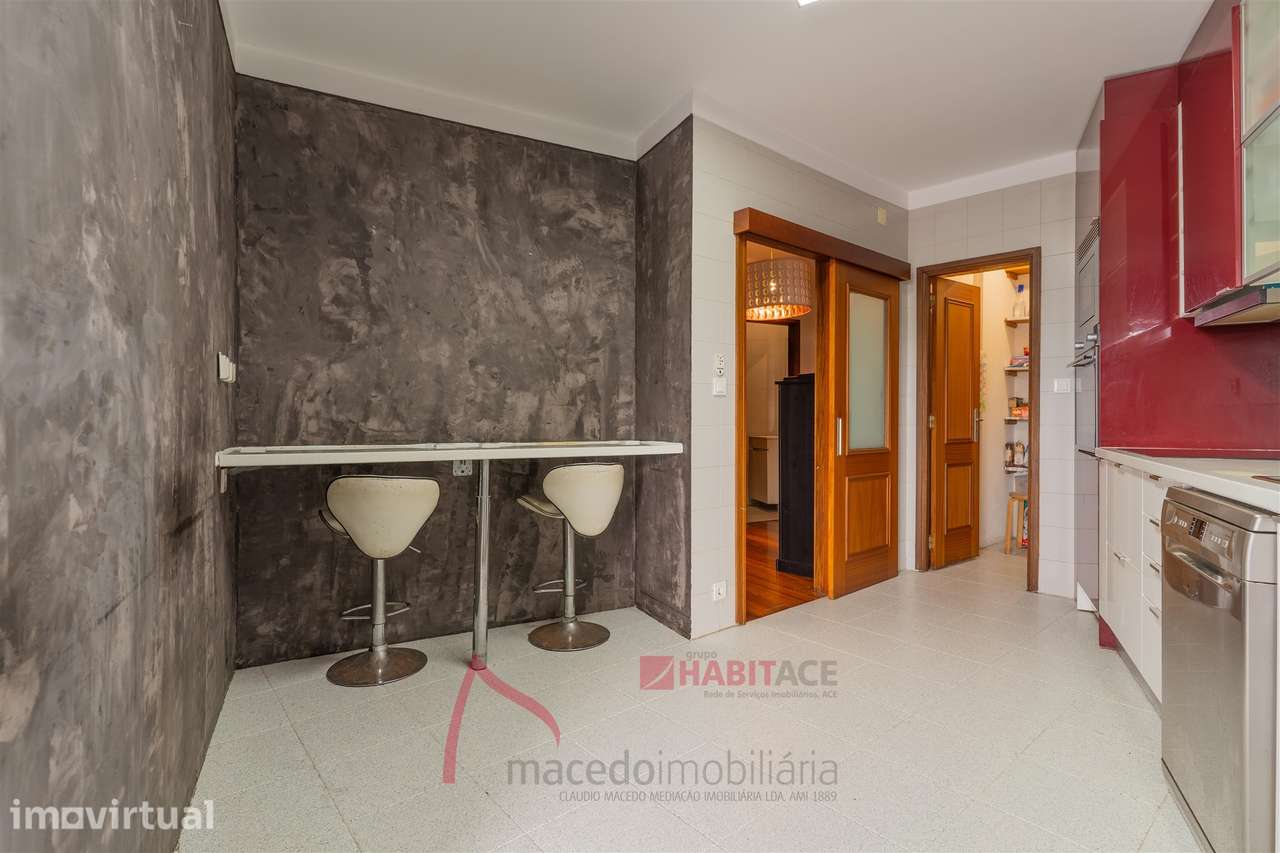 Apartamento T4 Mobilado à Venda em São Vicente, Braga - Grande imagem: 5/60